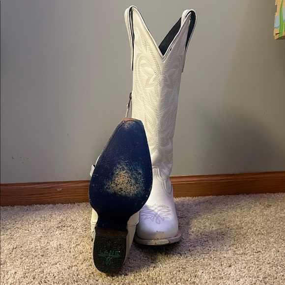 White Embroidered Heeled Boots - Picture 4 of 6